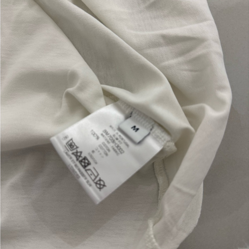 Givenchy Tee - Picture 9 of 9